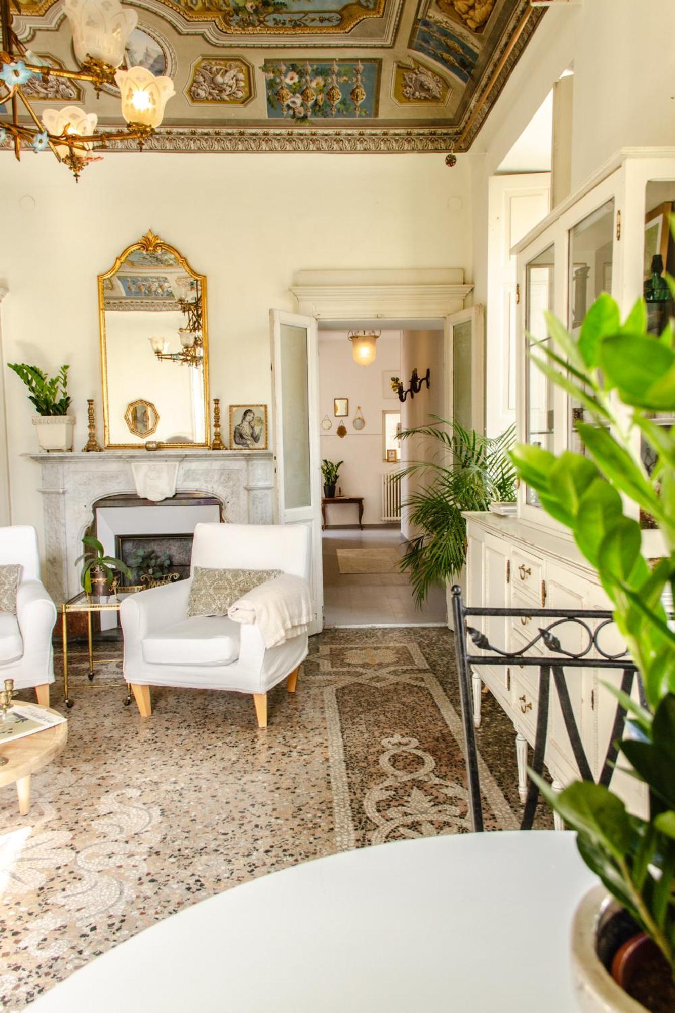 Bed & Blessing / Casa Borgo Locarno