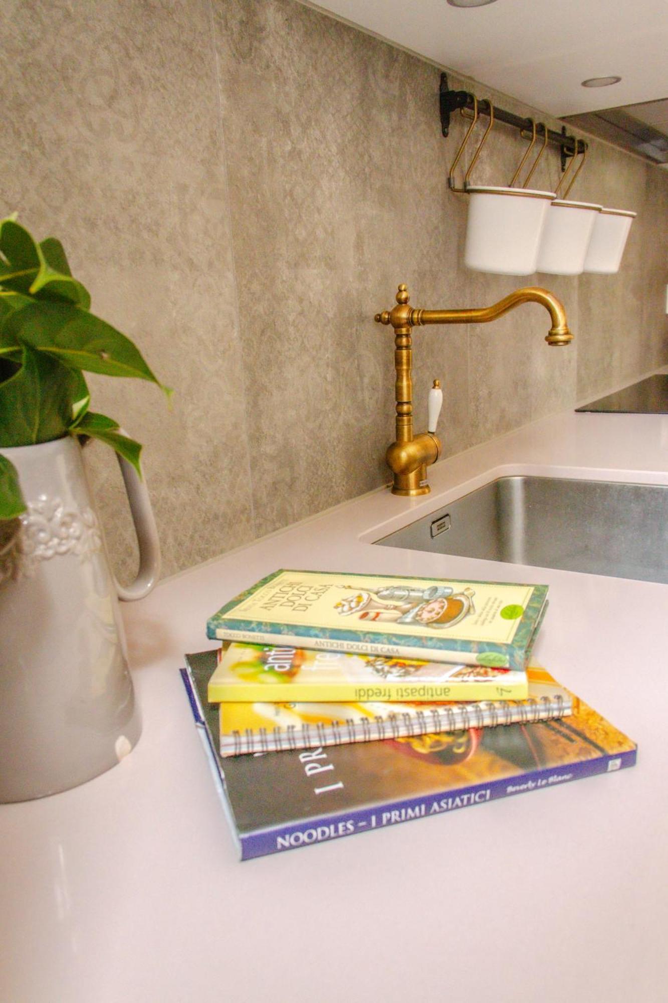Bed & Blessing / Casa Borgo Locarno
